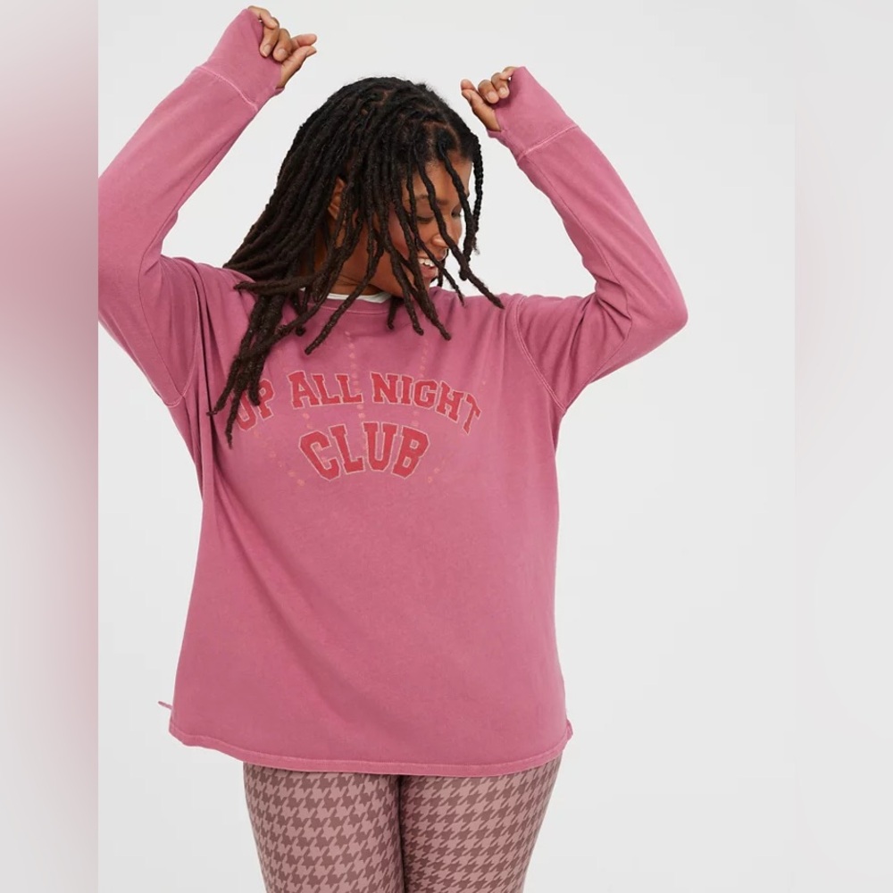 OFFLINE By Aerie Graphic Long Sleeve Crewneck T-Shirt Up All Night Club S